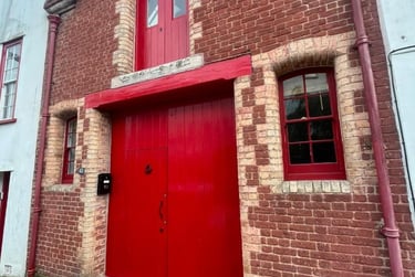 2 bed house, Stillman Street, City Centre, Plymouth, PL40DR - Image 2